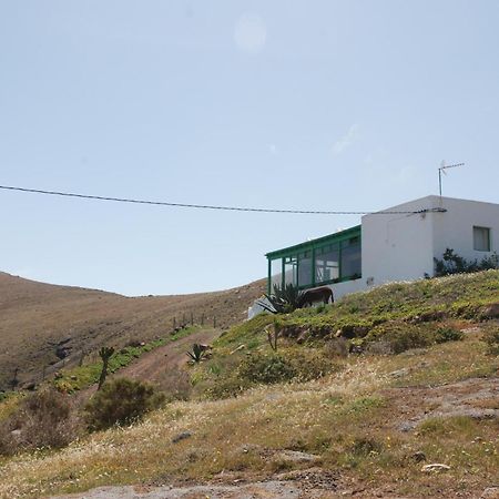 Villa El Perinqué Femés Esterno foto